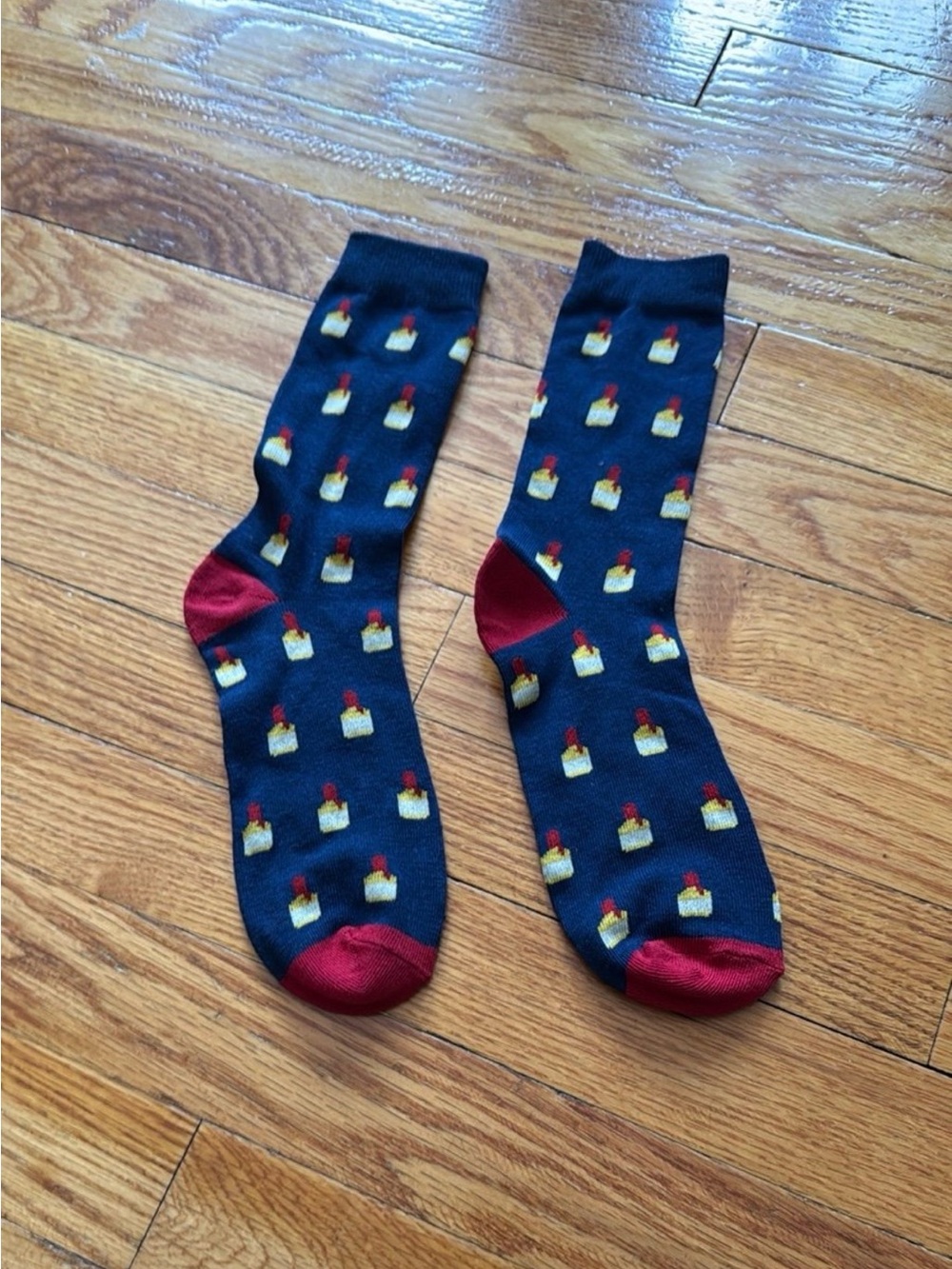 ✨3/$10 Maker’s Mark Crew Socks Navy